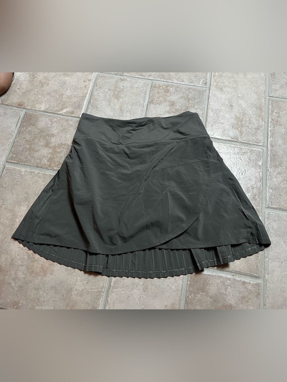 lululemon athletica Black Pleated Skort
